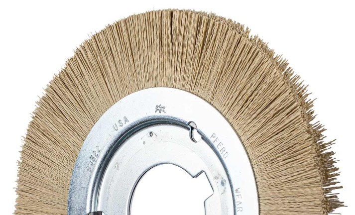 Brushes with diamond plastic filament