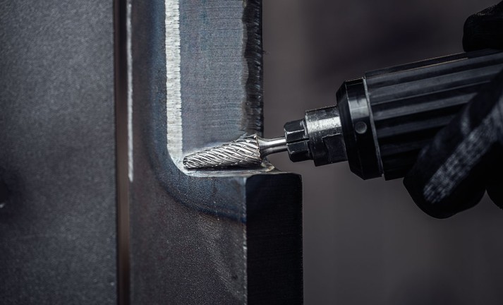 Las fresas con dentado STEEL se caracterizan por su notable ahorro de tiempo y su alta eficienia económica al trabajar sobre acero.