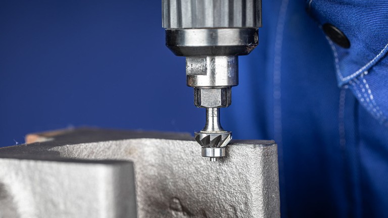 Work on edges with carbide burrs